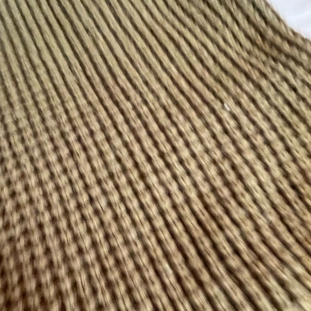 Solid green knitted sweater